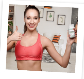 Sarah Mitchell sharing her experience with ProDentim and feeling more confident about her smile